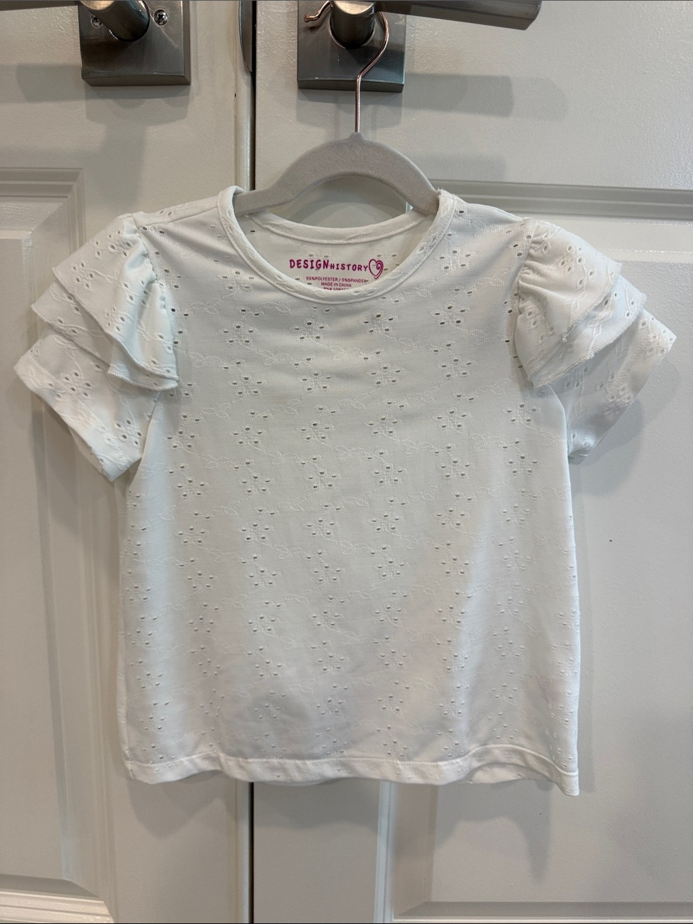 Design History White Eyelet Ruffle Sleeve Tee Shirt